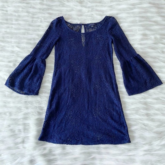 American Eagle Navy Blue Lace Crochet Bell Sleeve Croquette Mini Dress Sz XXS - Picture 1 of 10